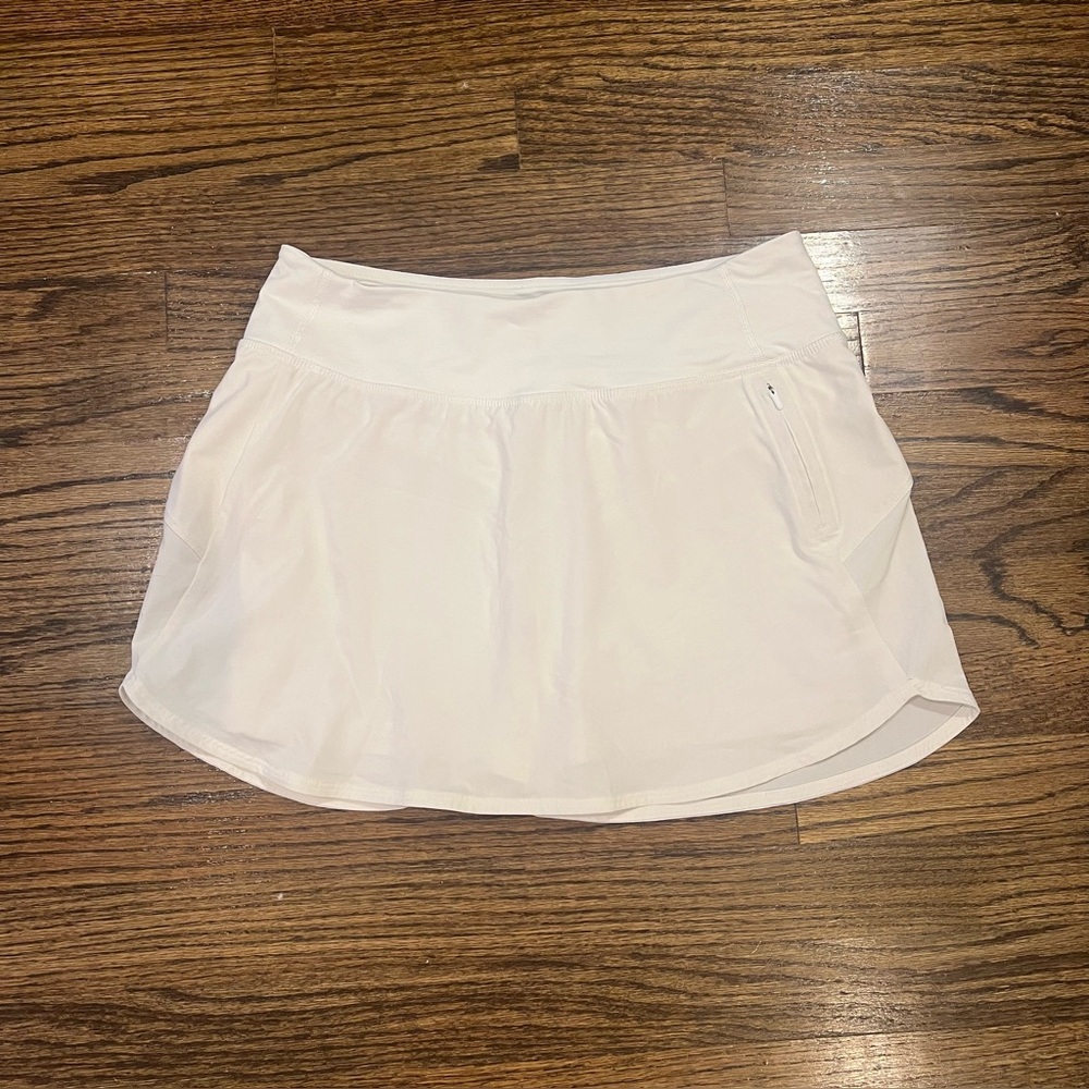 Outdoor Voices White Athletic Skort, Medium, excellent condition